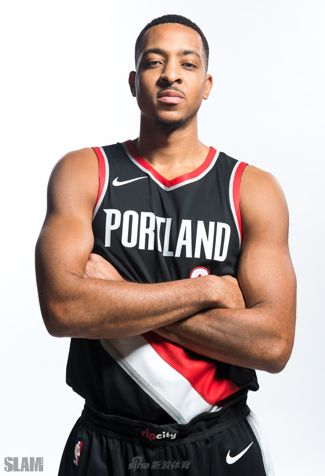 俱乐部中站 俱乐部中站