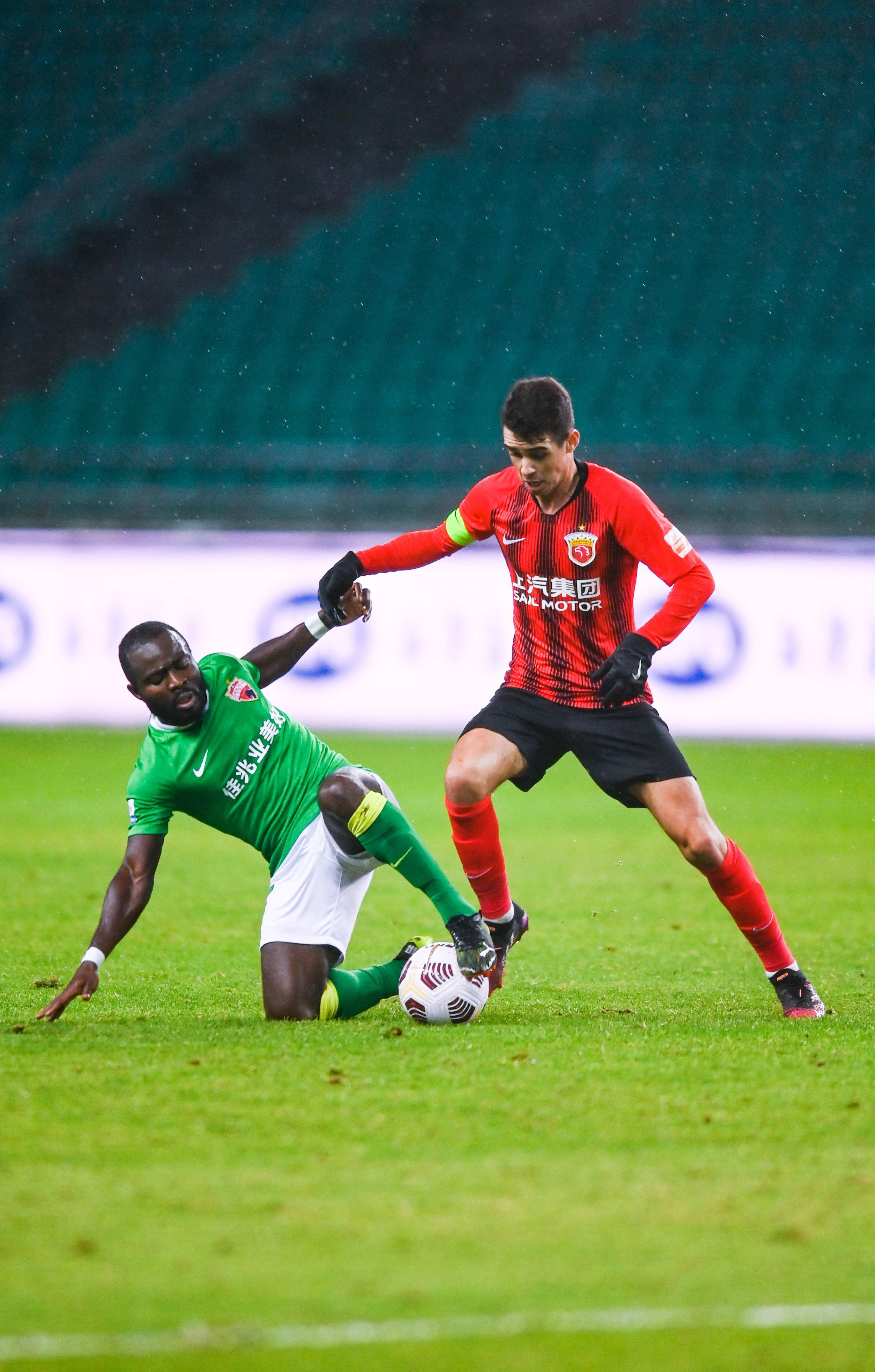 秀阿尔卡拉 秀阿尔卡拉